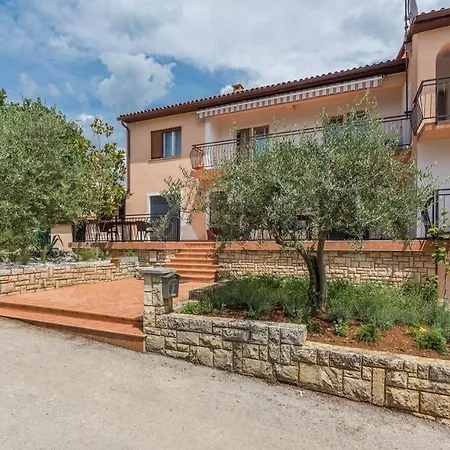 Zrnic Guest house